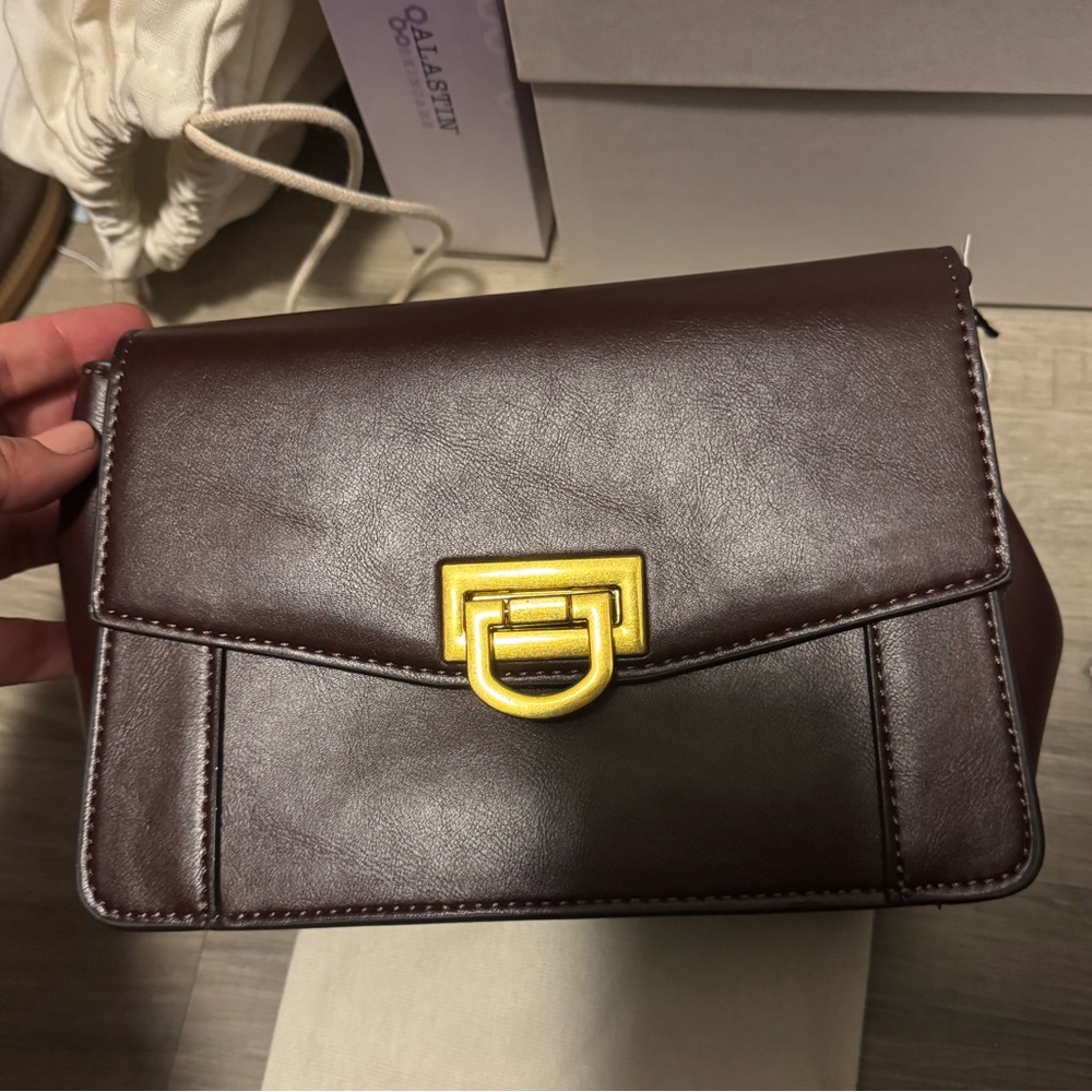 Mango purse